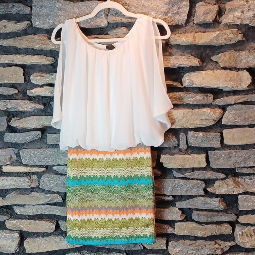 Women's Windsor mini pencil cut dress sz medium
